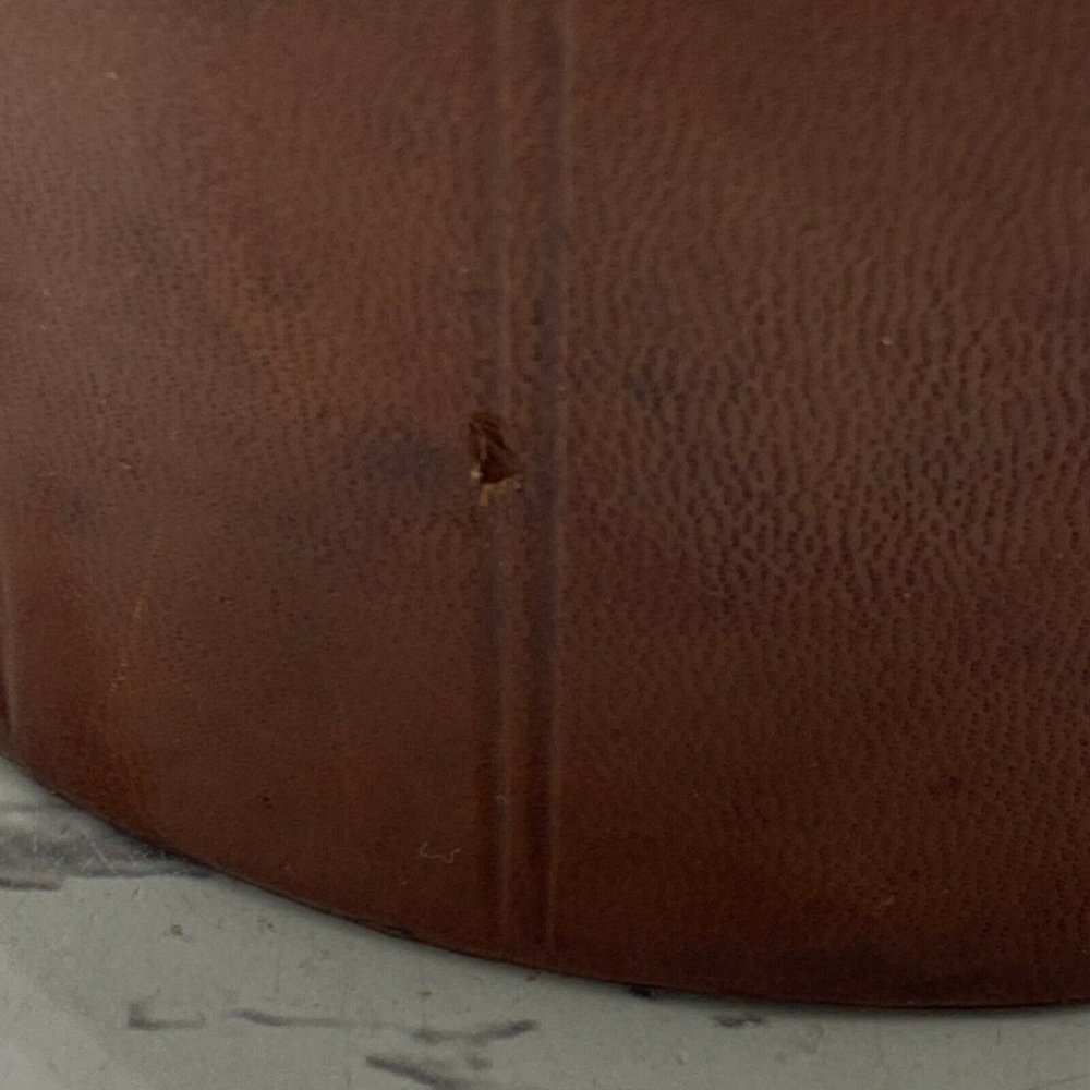 Vintage Hand Tooled Leather Round Trinket Box w/Lid ~ 4-1Diameter, Top & Bottom. - Picture 4 of 7